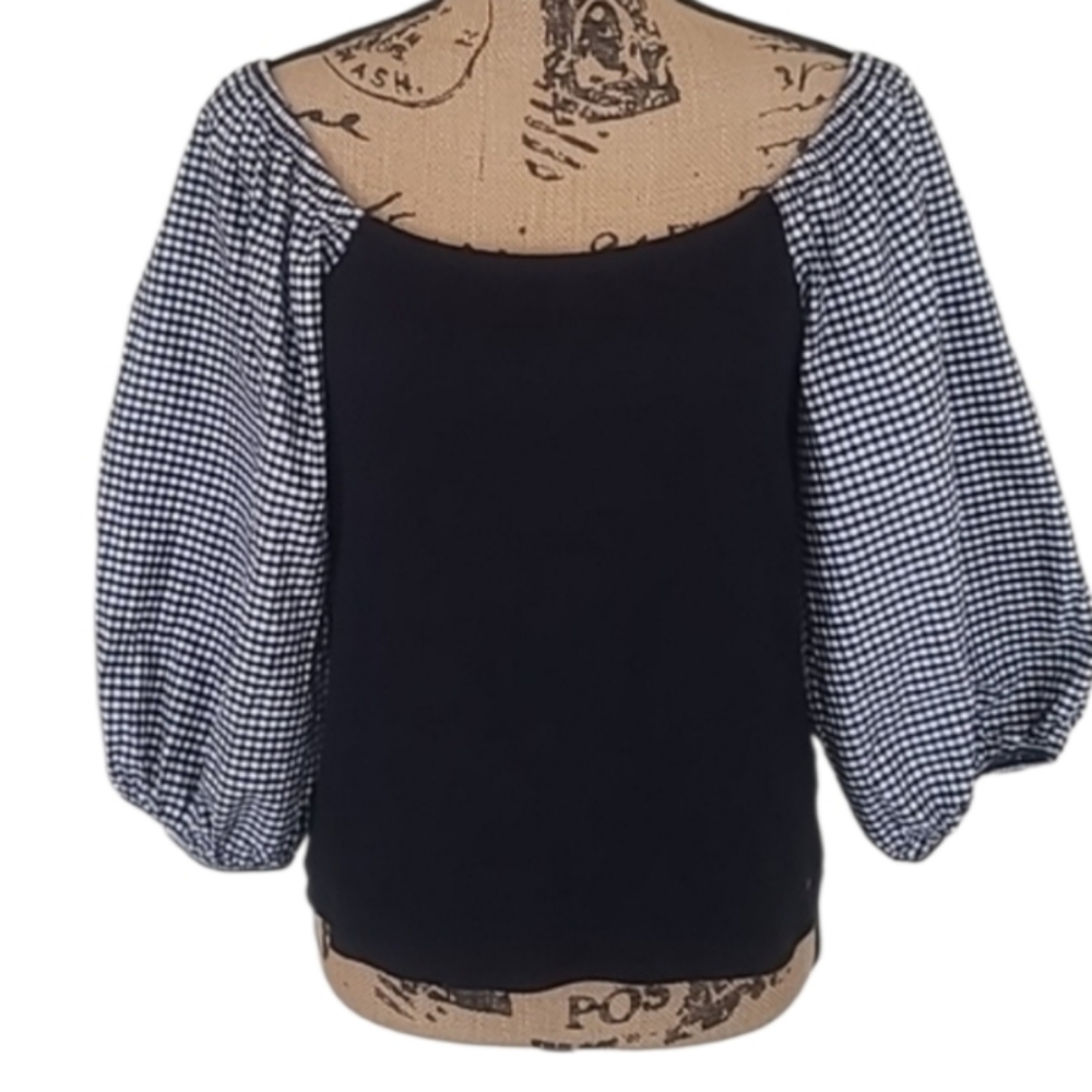 Who Wear What When Where Gingham Puffed Sleeve Top